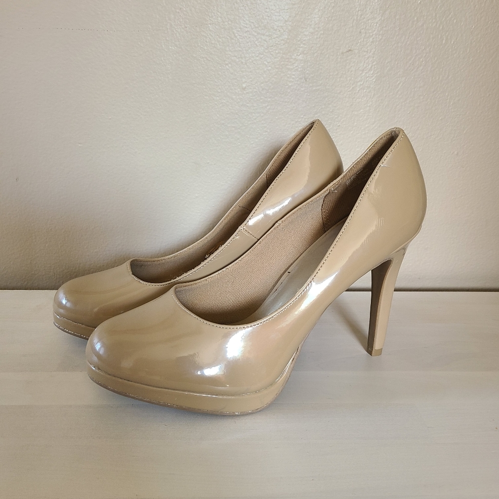 Fioni beige high heel pumps
